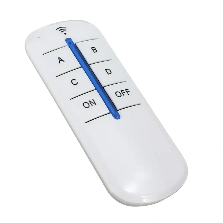 Relè 4 canali con telecomando per illuminazione interna