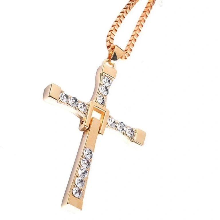 Collana croce dorata Vin Diesel dal film Fast and Furious