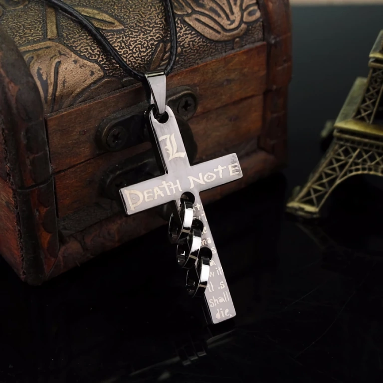 Collana con cordino lungo e croce decorativa Death Note
