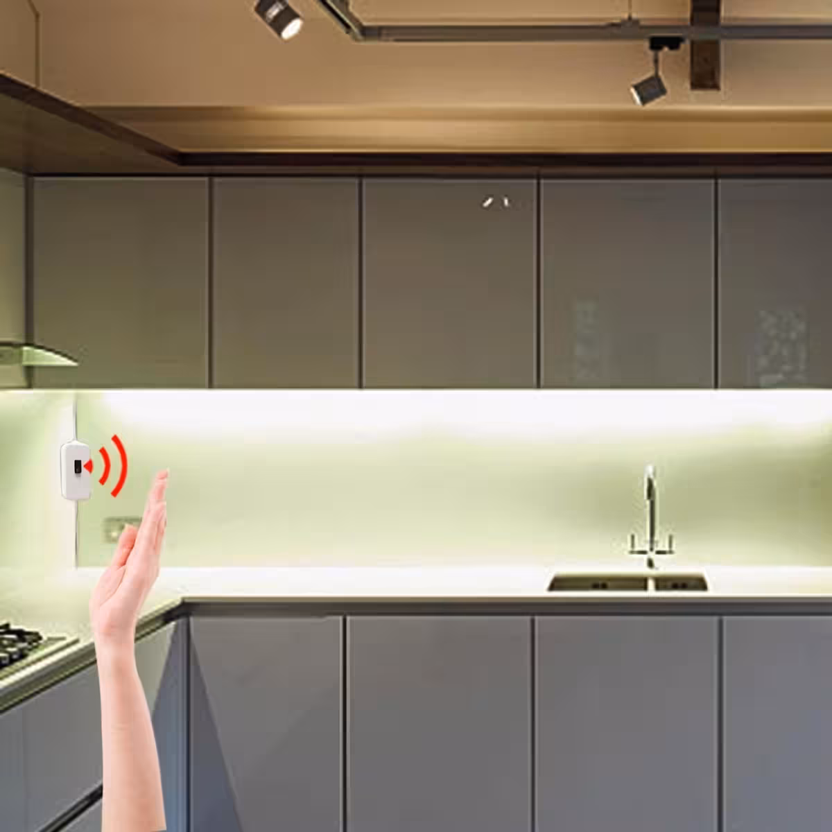 Striscia LED bianco freddo 3 metri, con sensore di movimento e alimentazione USB