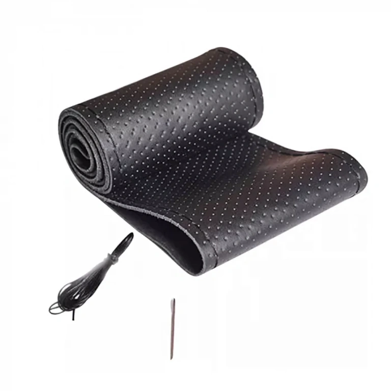 Coprivolante universale in pelle naturale per auto