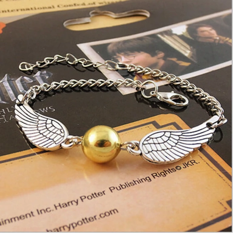 Bracciale argento con Snitch magico Bracciale argentato a tema magia – Golden Snitch
