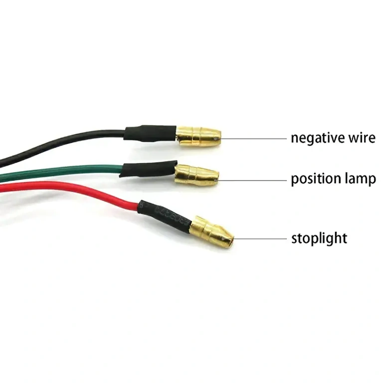 Assieme luce posteriore enduro MX Luce posteriore completa per moto MX e enduro con LED