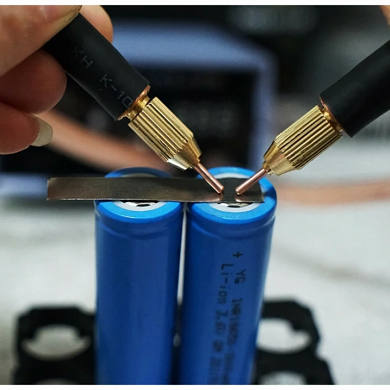 Saldatore batterie 18650 Li-ion con batteria inclusa Saldatrice a punti 800A per batterie Li-Ion e Ni-CD