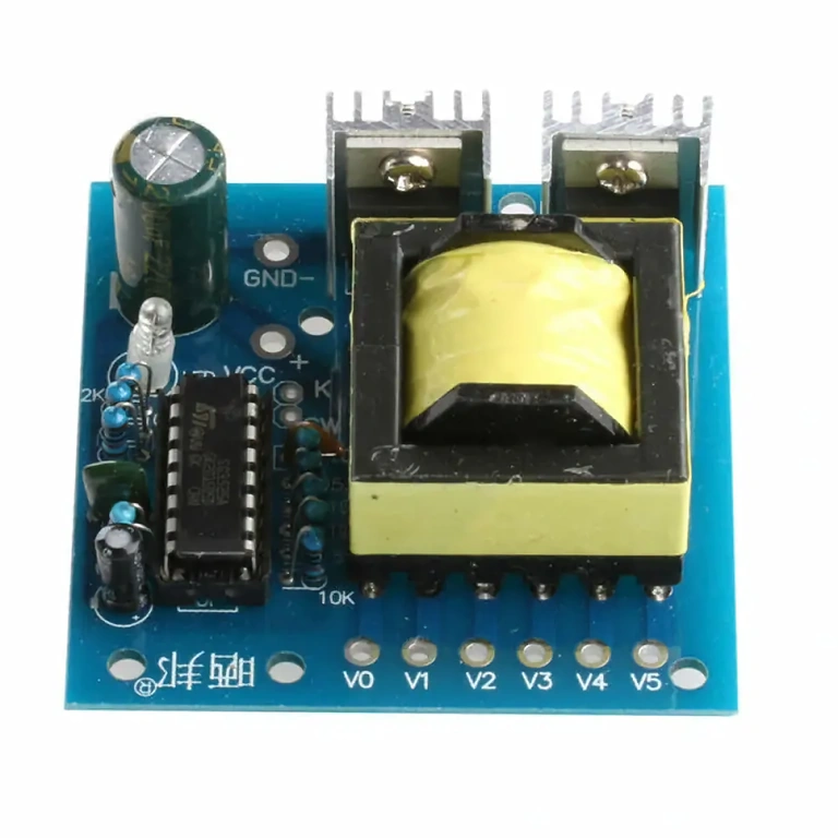 Convertitore di tensione AC per uso in progetti elettronici hobbistici