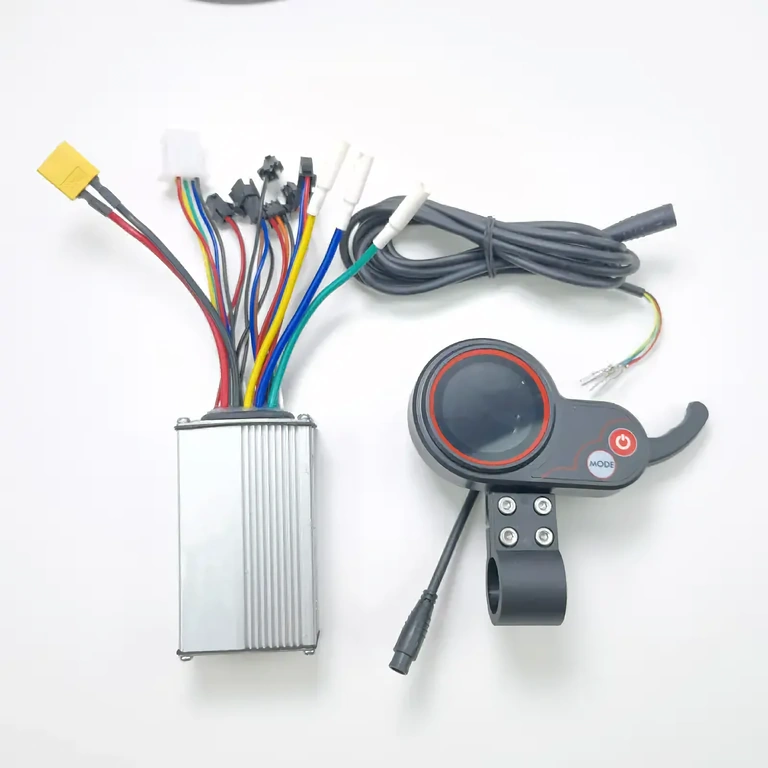 Kit completo controller + LCD + acceleratore 48V Set completo 48V con controller, display e acceleratore