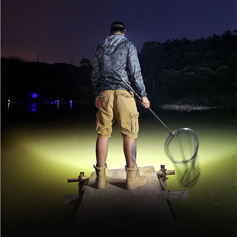 Torcia frontale LED impermeabile, ideale per pesca