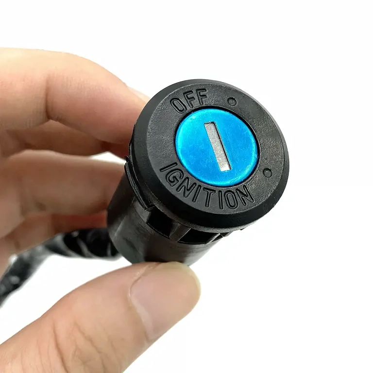 Interruttore avviamento con chiave per scooter cinesi