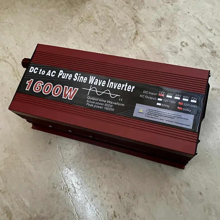 Soluzione alimentazione energia per campeggio e roulotte