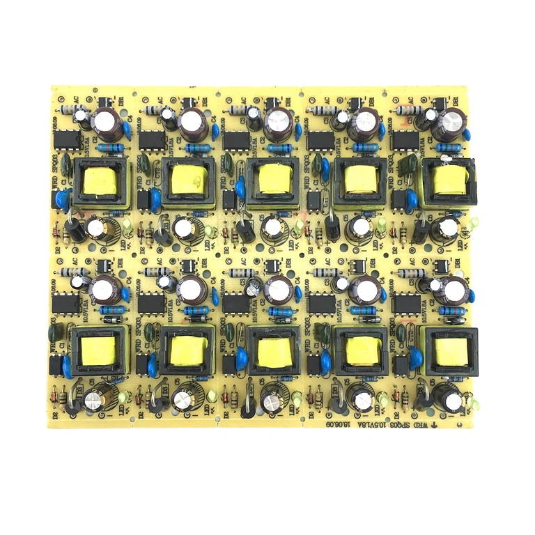 Alimentatore 5V 2A usato per alimentare telecamere CCTV