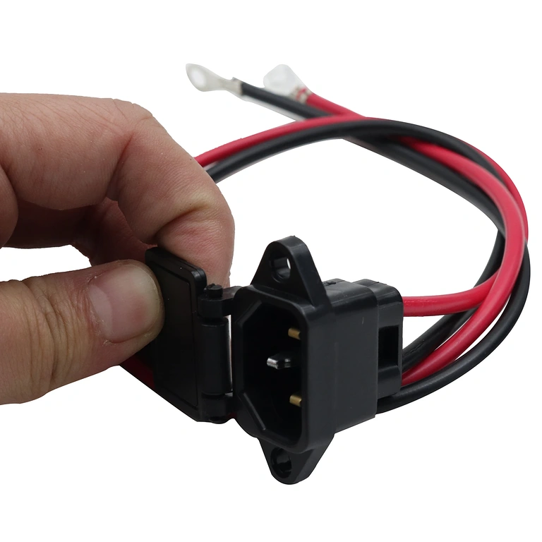 Spina di ricarica per scooter elettrici Citycoco e Harley