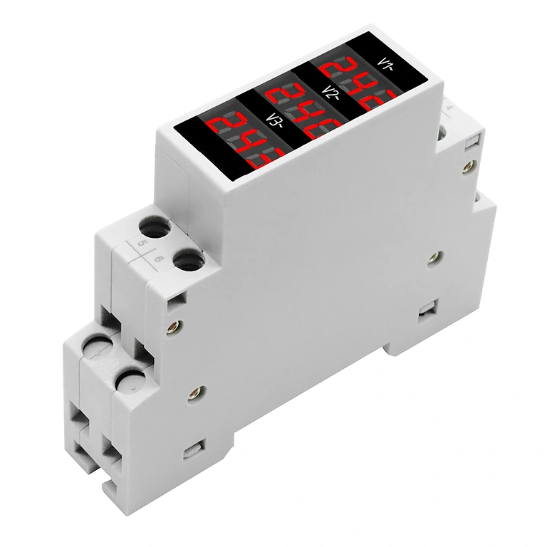 Installazione voltmetro digitale in pannello elettrico industriale