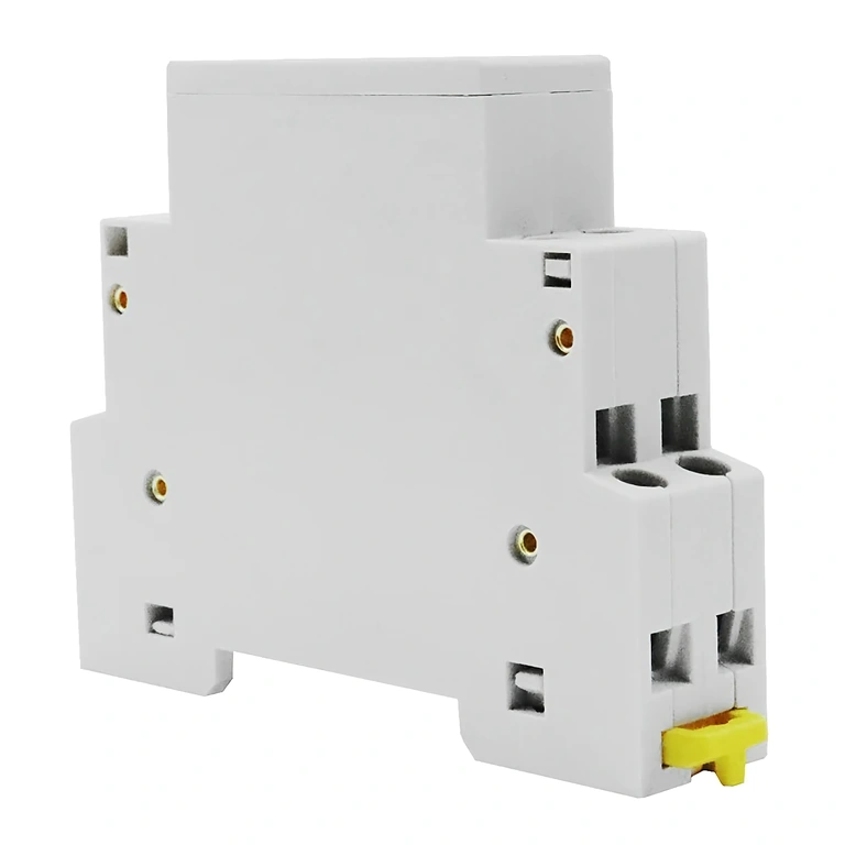 Voltmetro digitale montato su guida DIN per pannelli elettrici