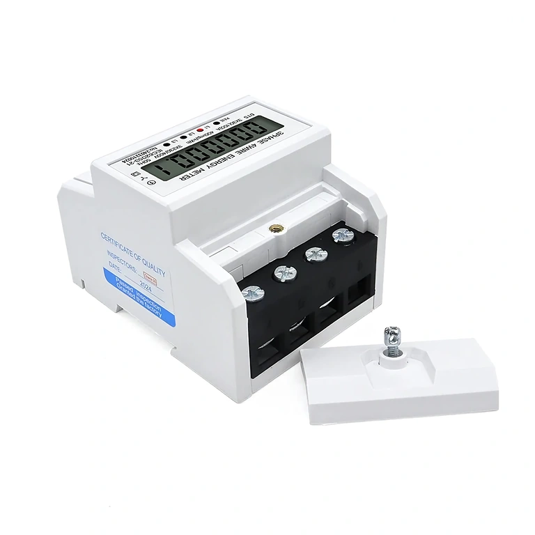 Montaggio contatore digitale trifase su guida DIN in pannello elettrico