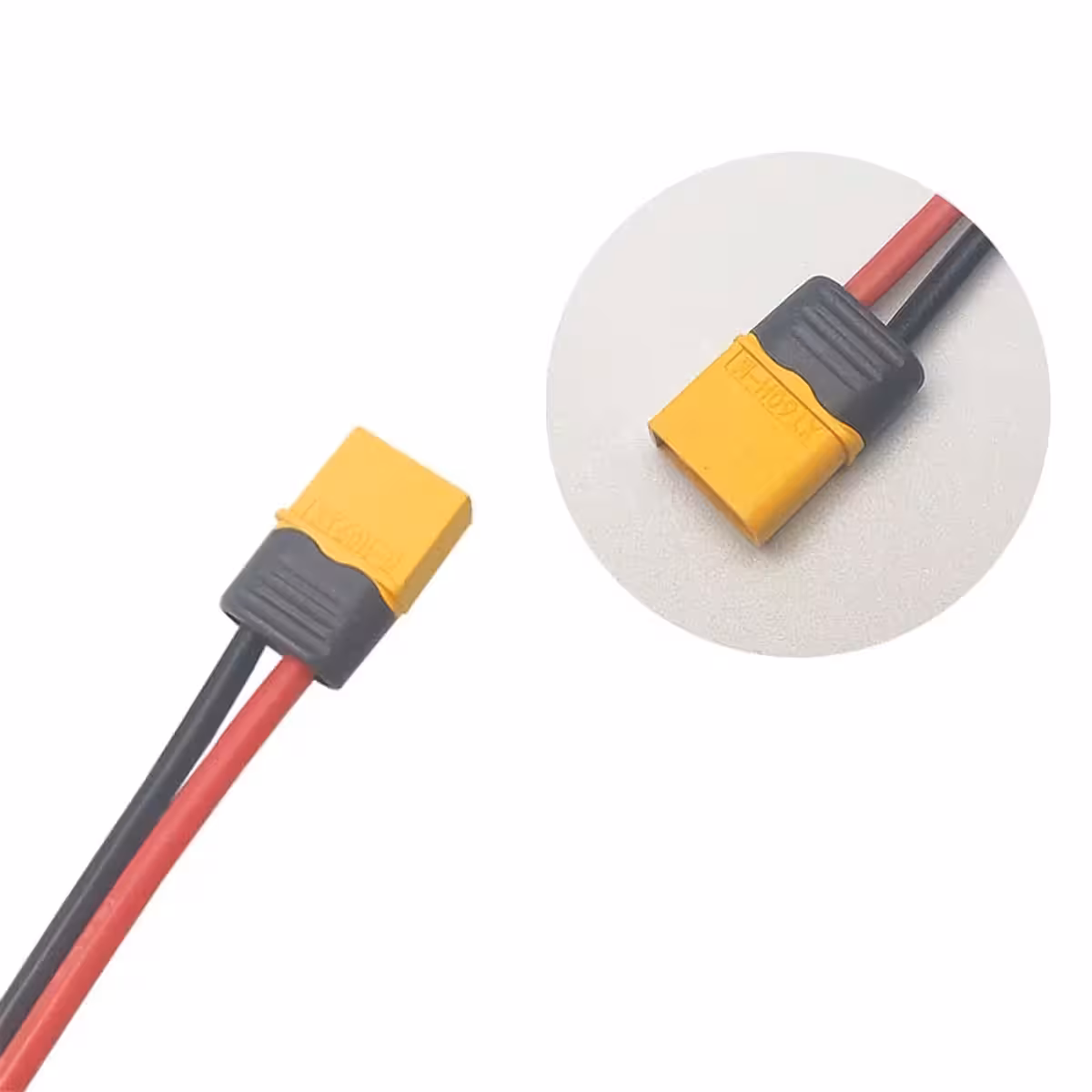 Dettaglio terminali presa XT60 maschio e cavo 12AWG